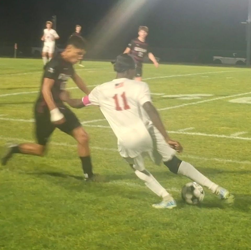 Gorham boys live up to billing in season-opening win over South Portland
