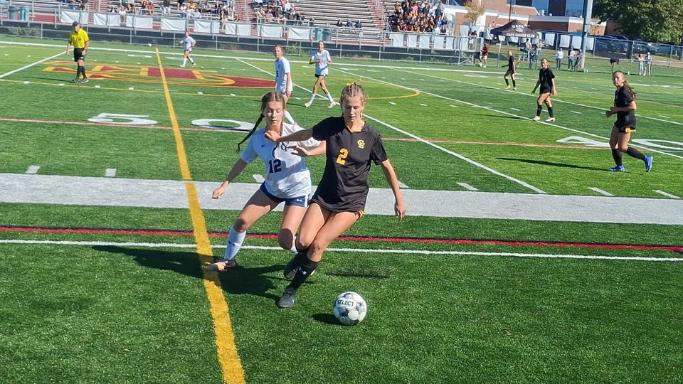 Cape Elizabeth girls avenge lone loss with win over Yarmouth