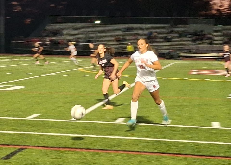 Scarborough girls respond to adversity, edge South Portland