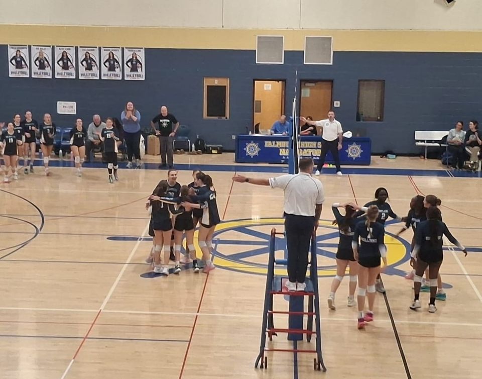 Falmouth sweeps plucky Portland in volleyball prelim