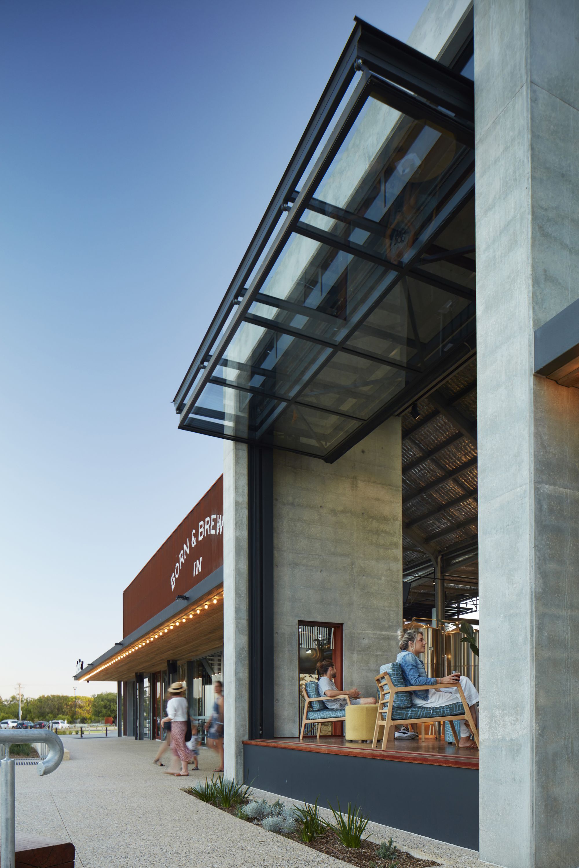 Shelter Brewing Co Photographer: Robert Frith