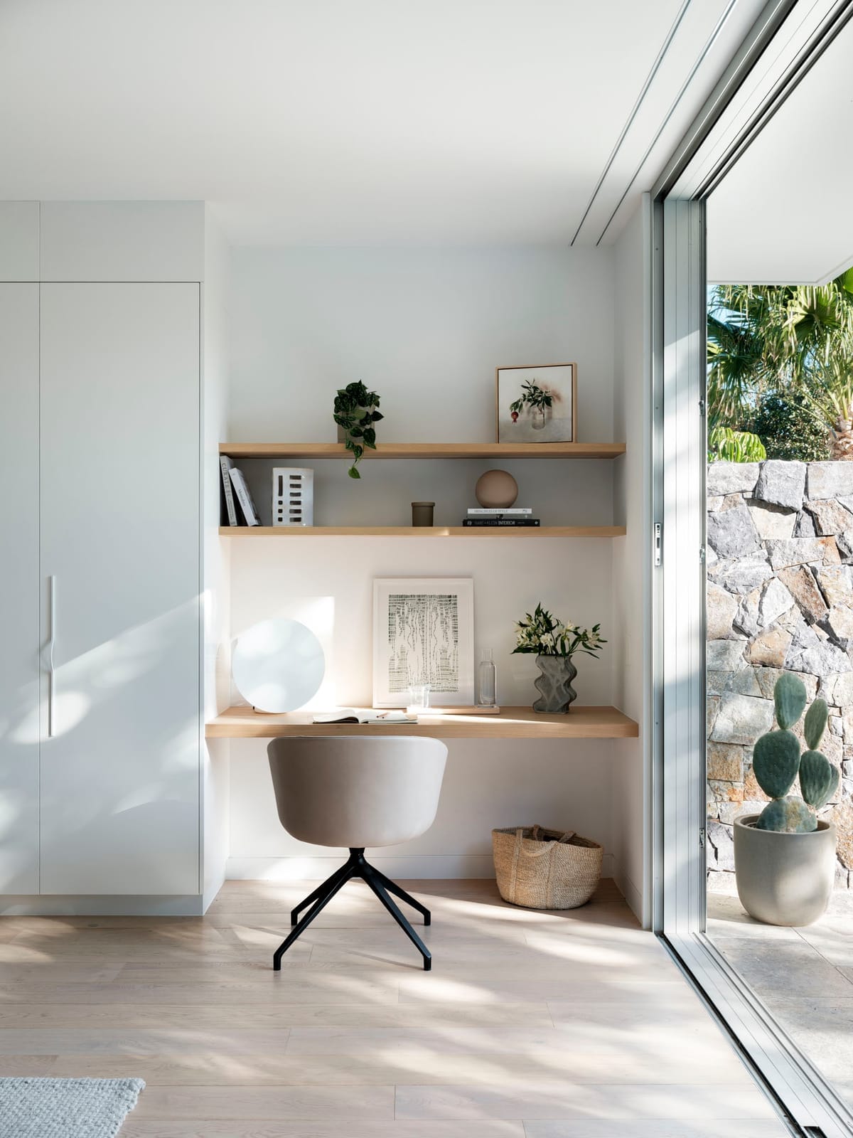 Kasa Byron Bay. Photography by Tom Ferguson. Study nook in bedroom with timber floors.