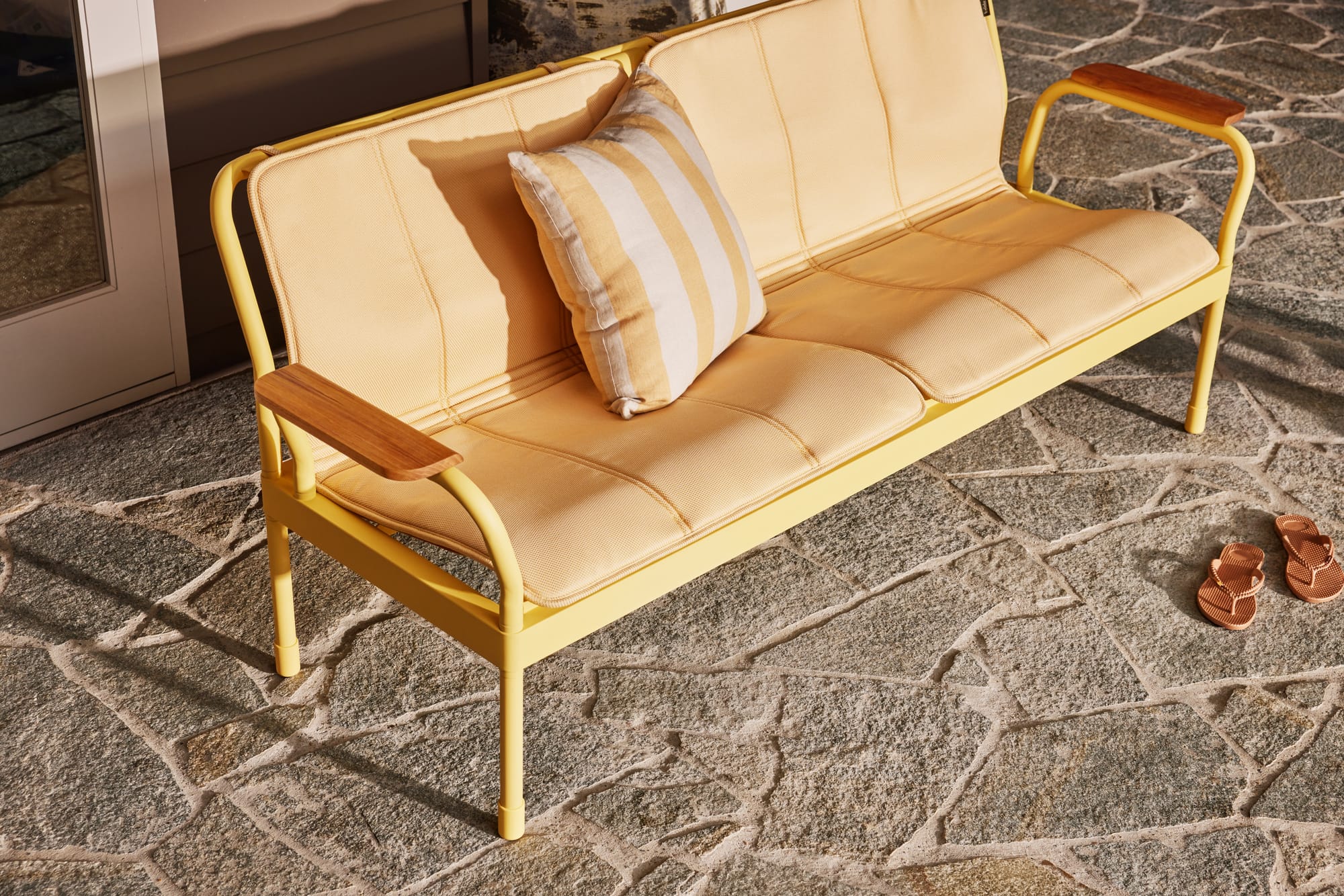 Torakina Outdoor Range by Koala in Beach Walk.