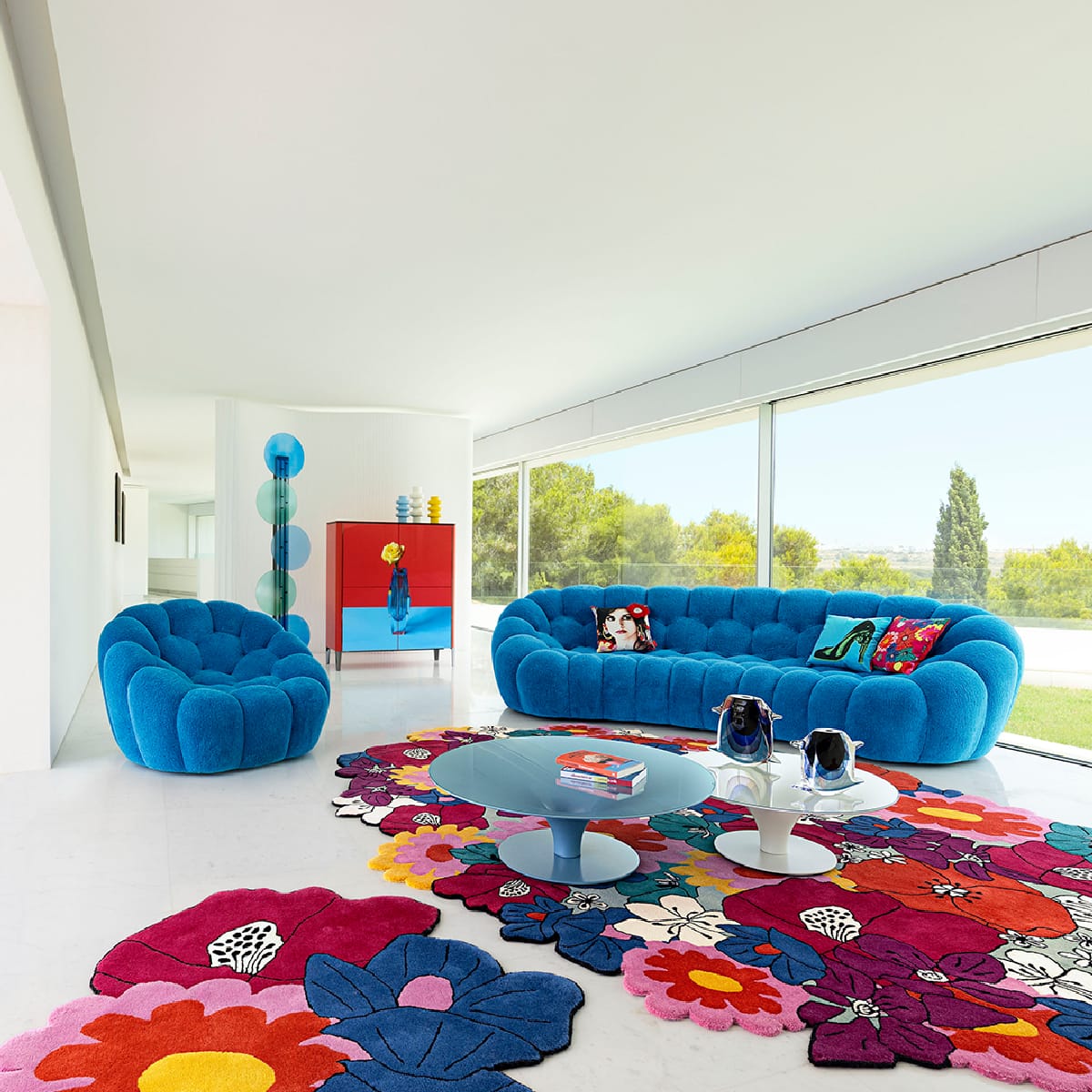 Bubble Pedro Almodóvar x Roche Bobois.Image copyright of Roche Bobois. Photos by Flavien Carlod