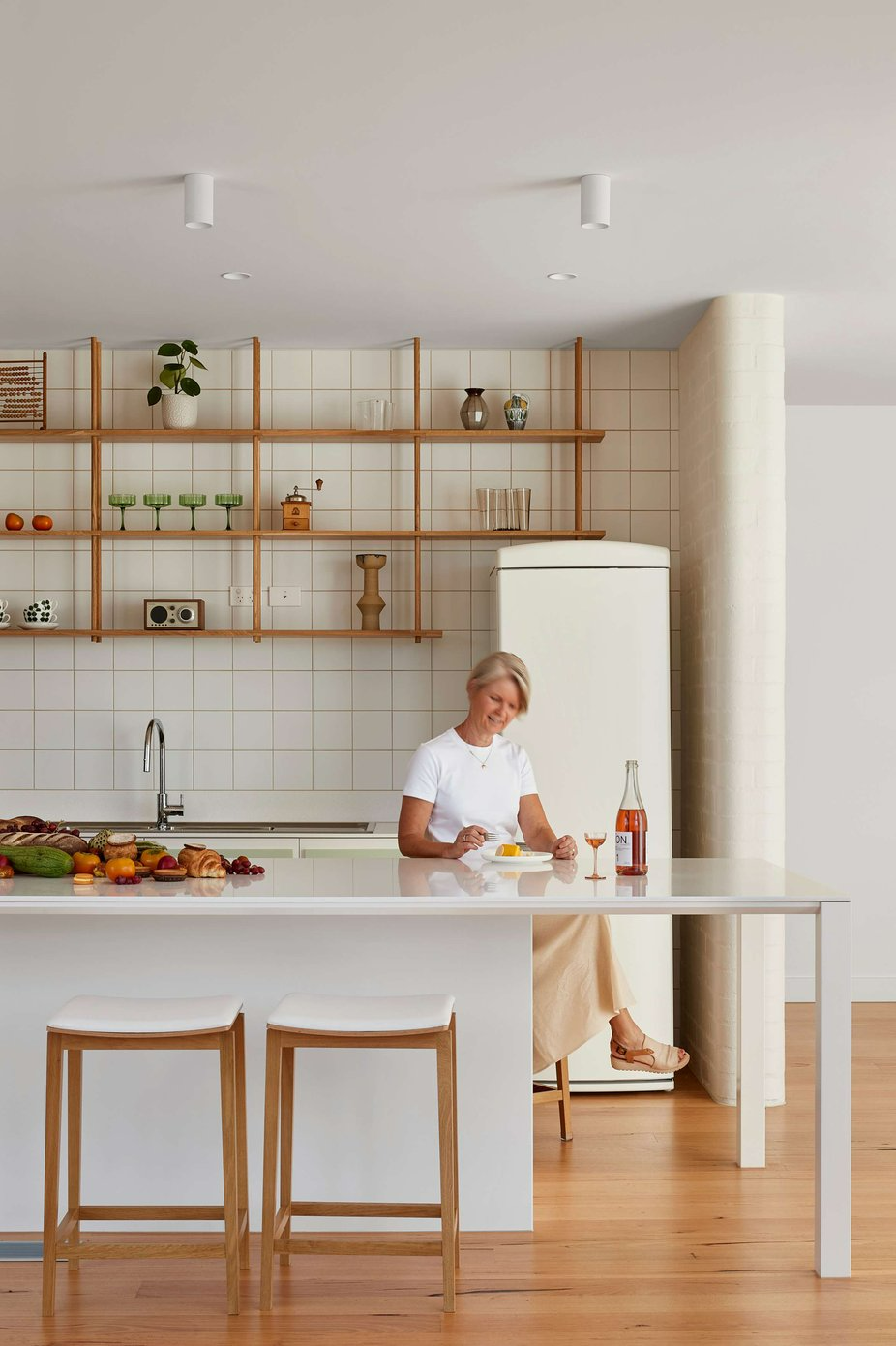 Blairgowrie Beach Club by Bower Architecture & Interiors. Photography by Shannon McGrath.