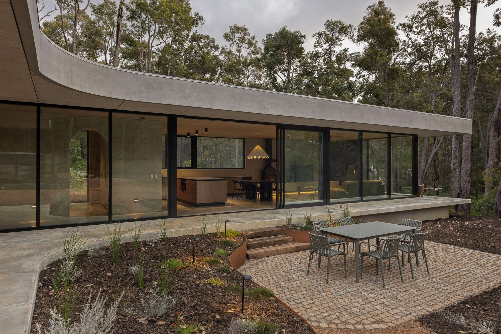 How to Connect Your Indoor and Outdoor Living Spaces
