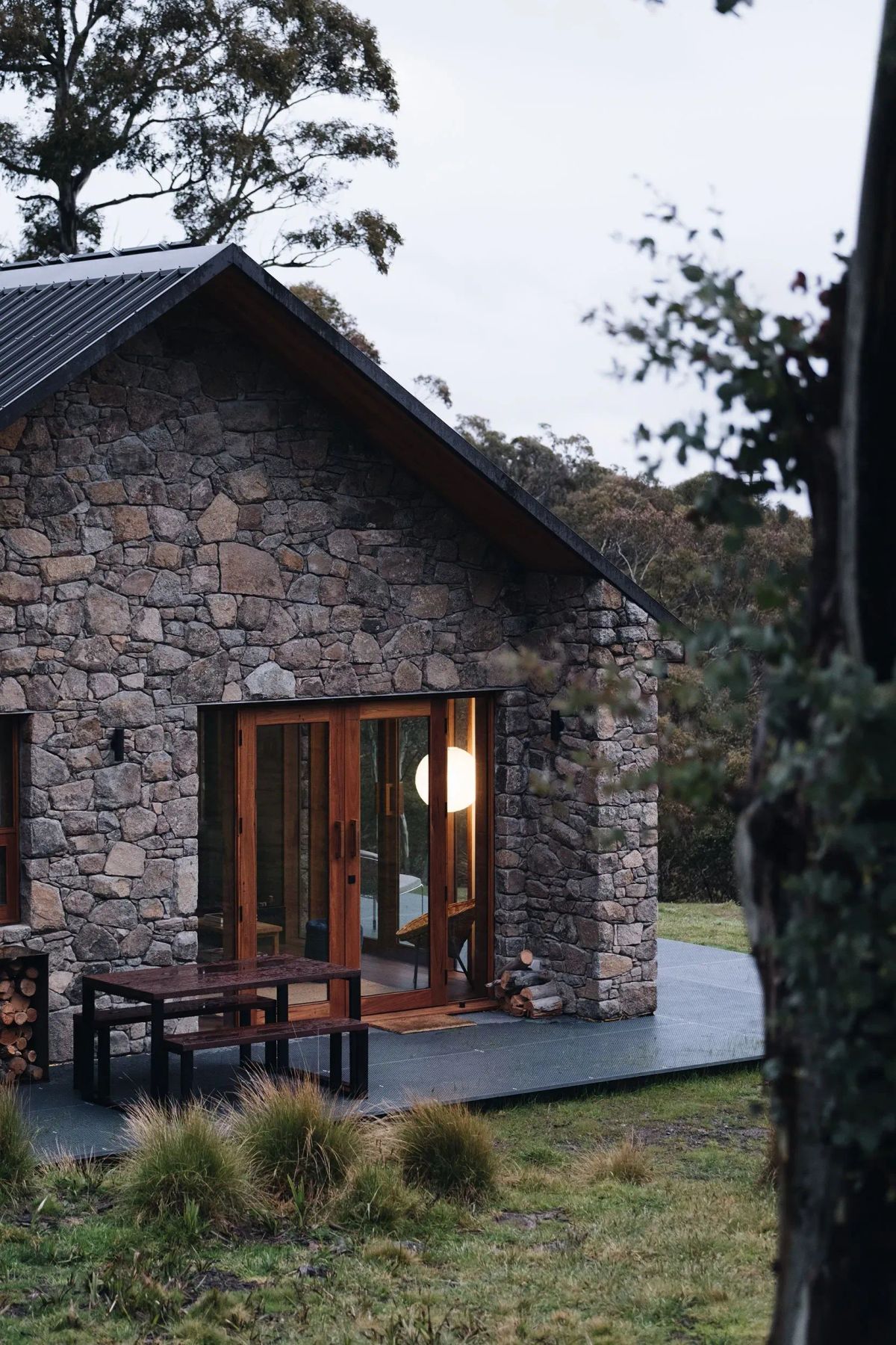 CO-escape Guide: Exploring the best stays of New South Wales