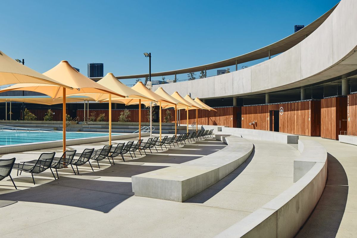 Parramatta Aquatic Centre by Mortlock Timbers. Photography by Peter Bennetts. Outdoor public pool.