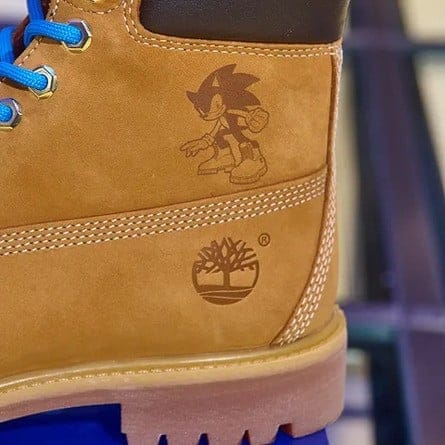 Timberland Boots with Sonic wearing Timberlands as a logo