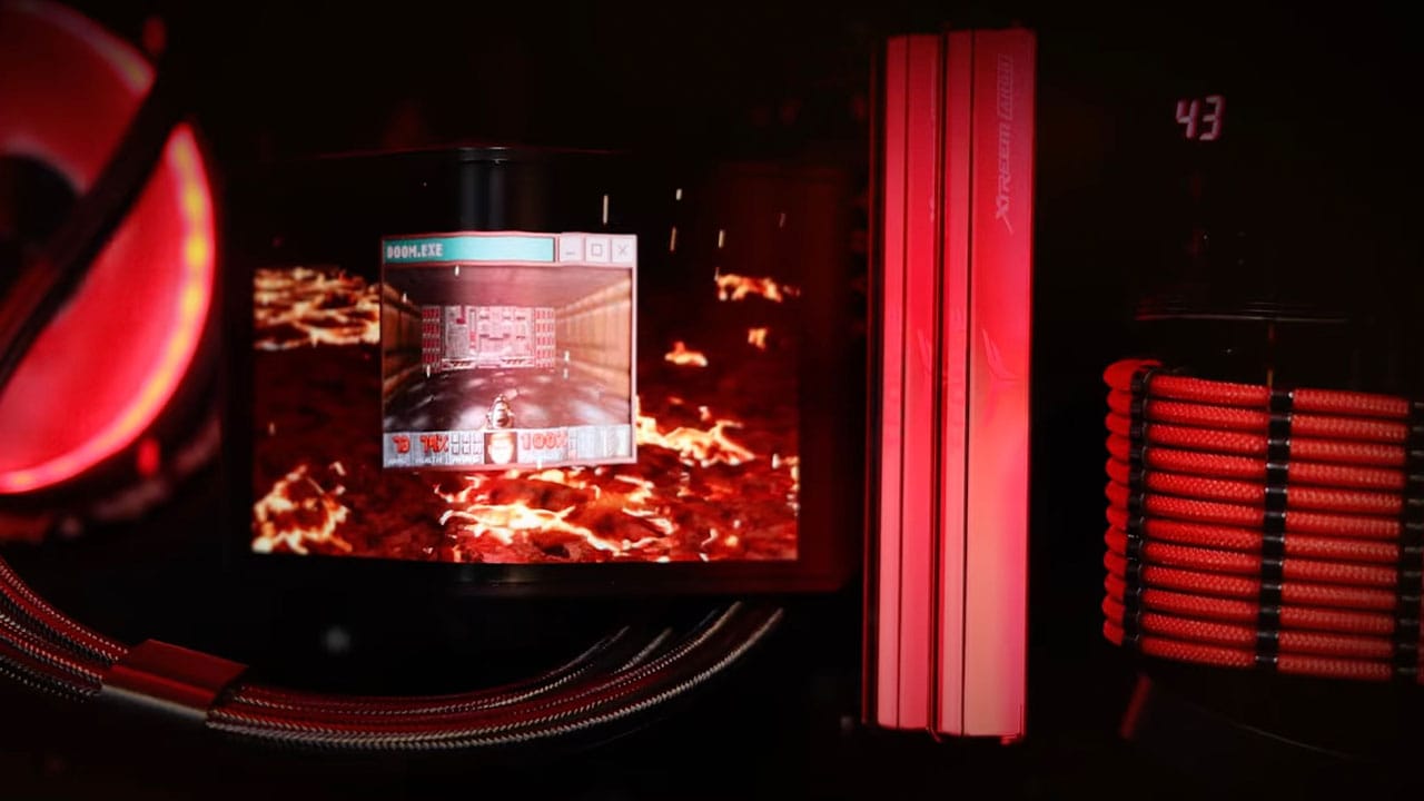 Doom Gameplay playing on the PC's cooler