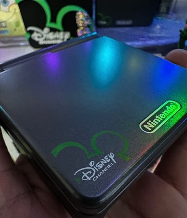 Full size image of the GBA SP Disney Channel edition