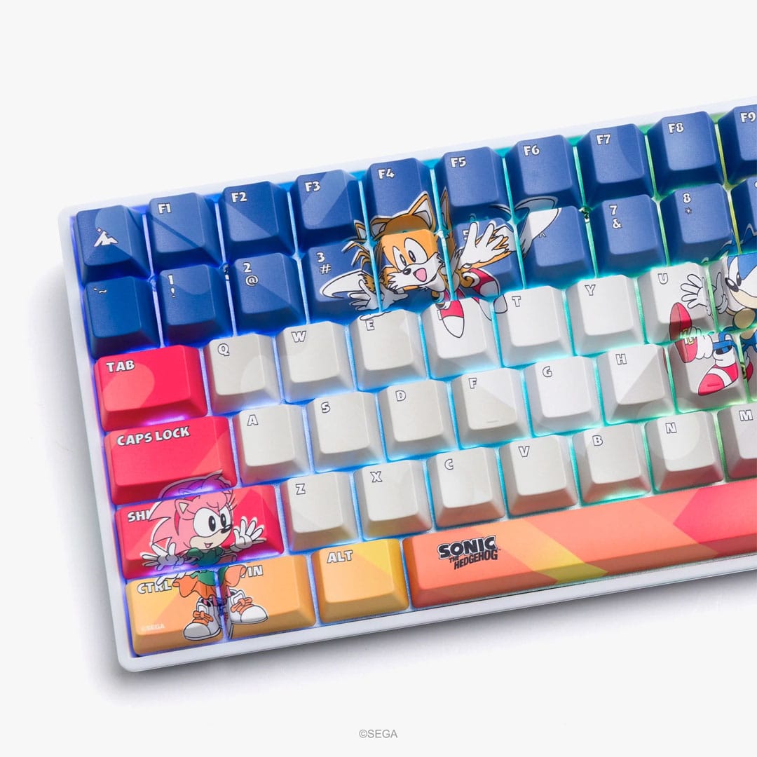 Left view of the Sega Classic Higround Basecamp keyboard