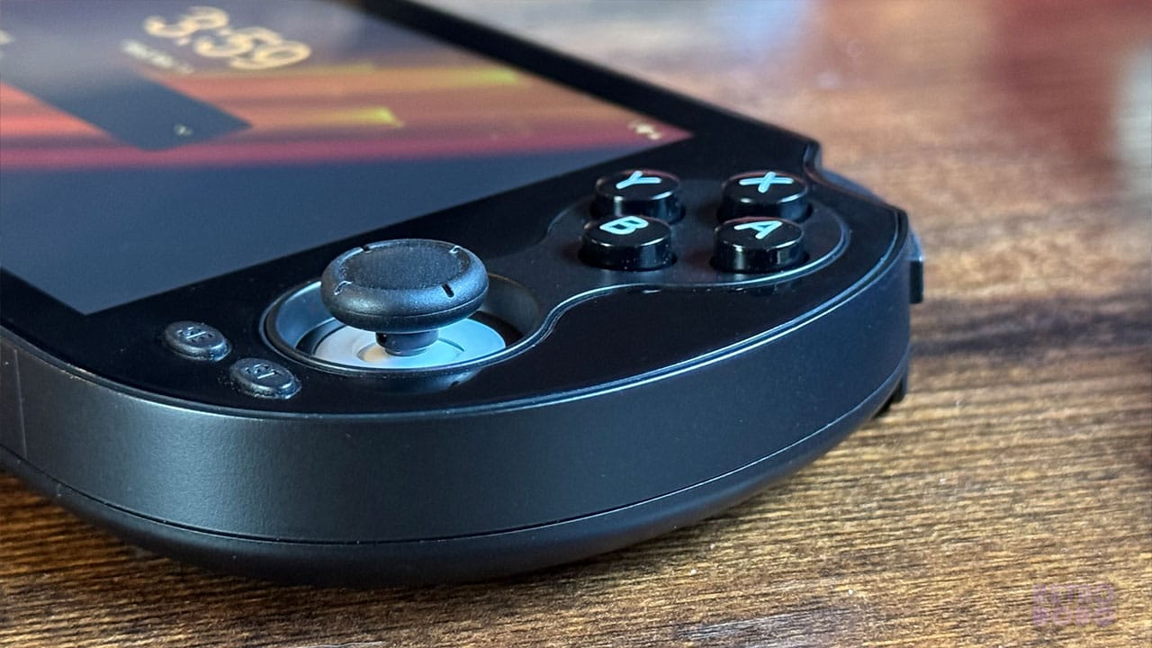 Action buttons and right joystick on the RG Vita