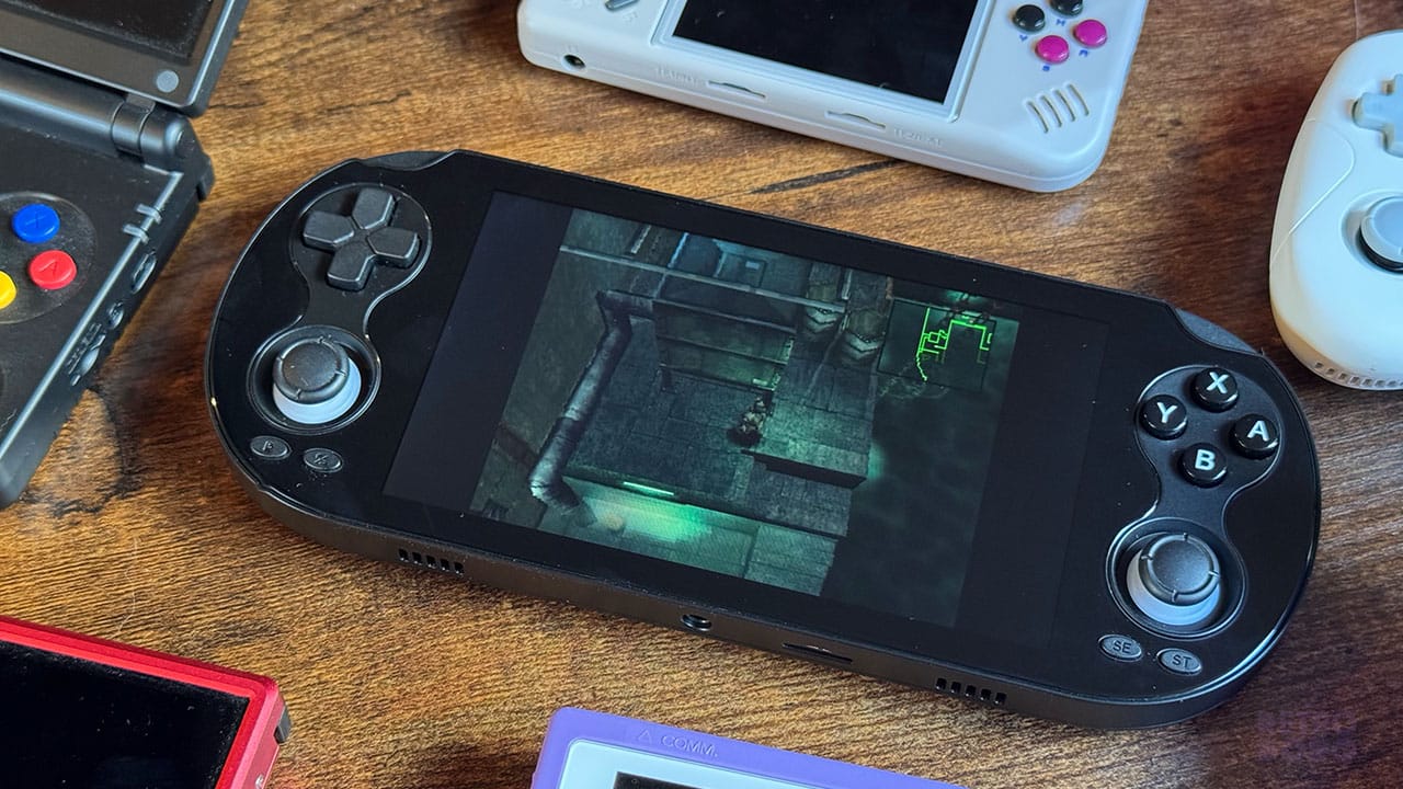 Metal Gear Solid gameplay on the RG Vita