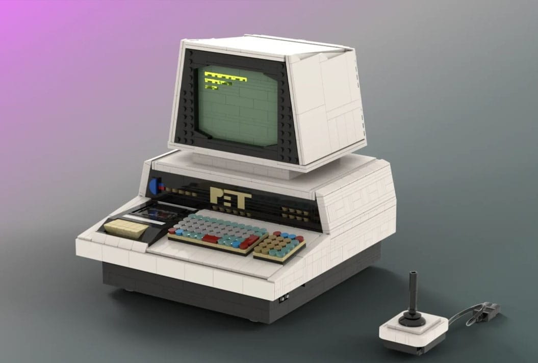 Side view of the Commodore PET 2001 with joystick LEGO set