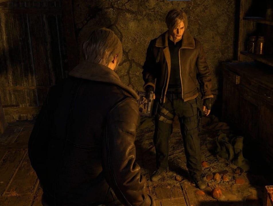 Two Leons in Resident Evil 4 remake mod