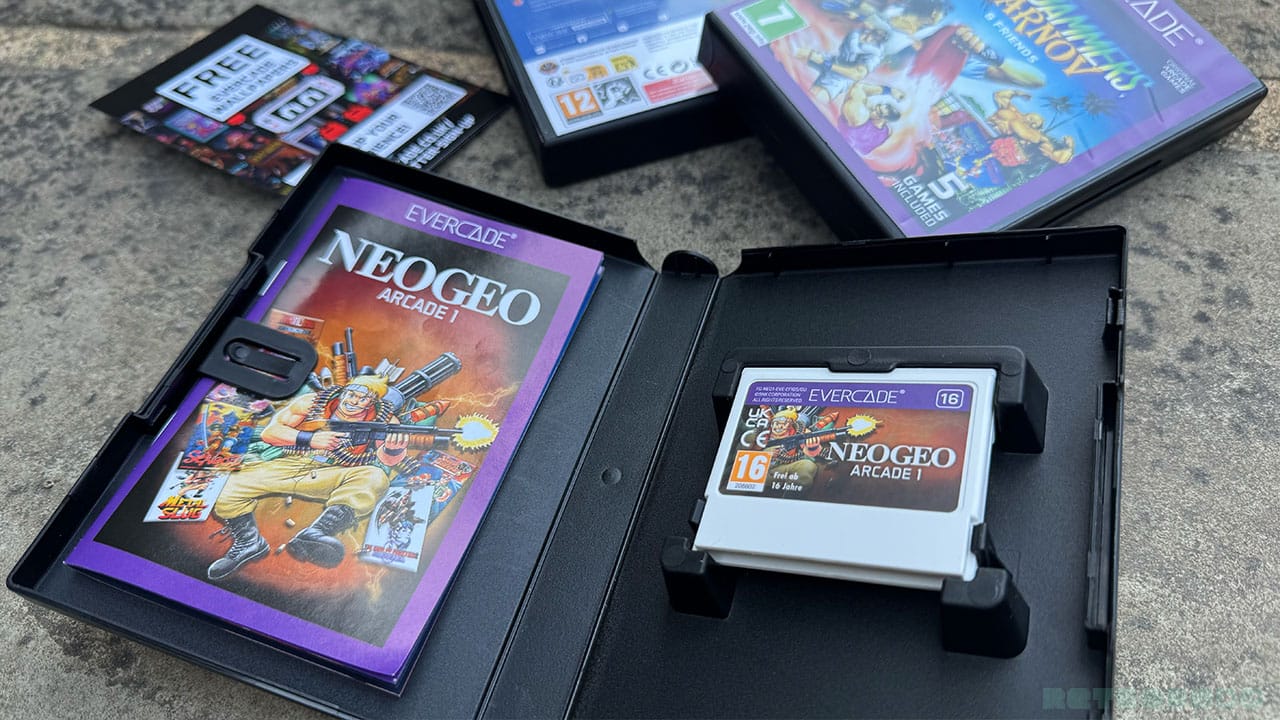 Neo Geo Arcade 1 box open
