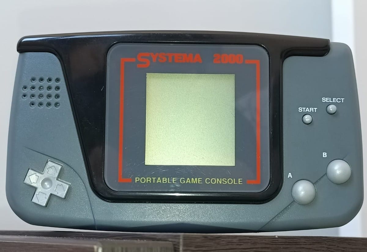 Portable Game Console Systema 2000 front on