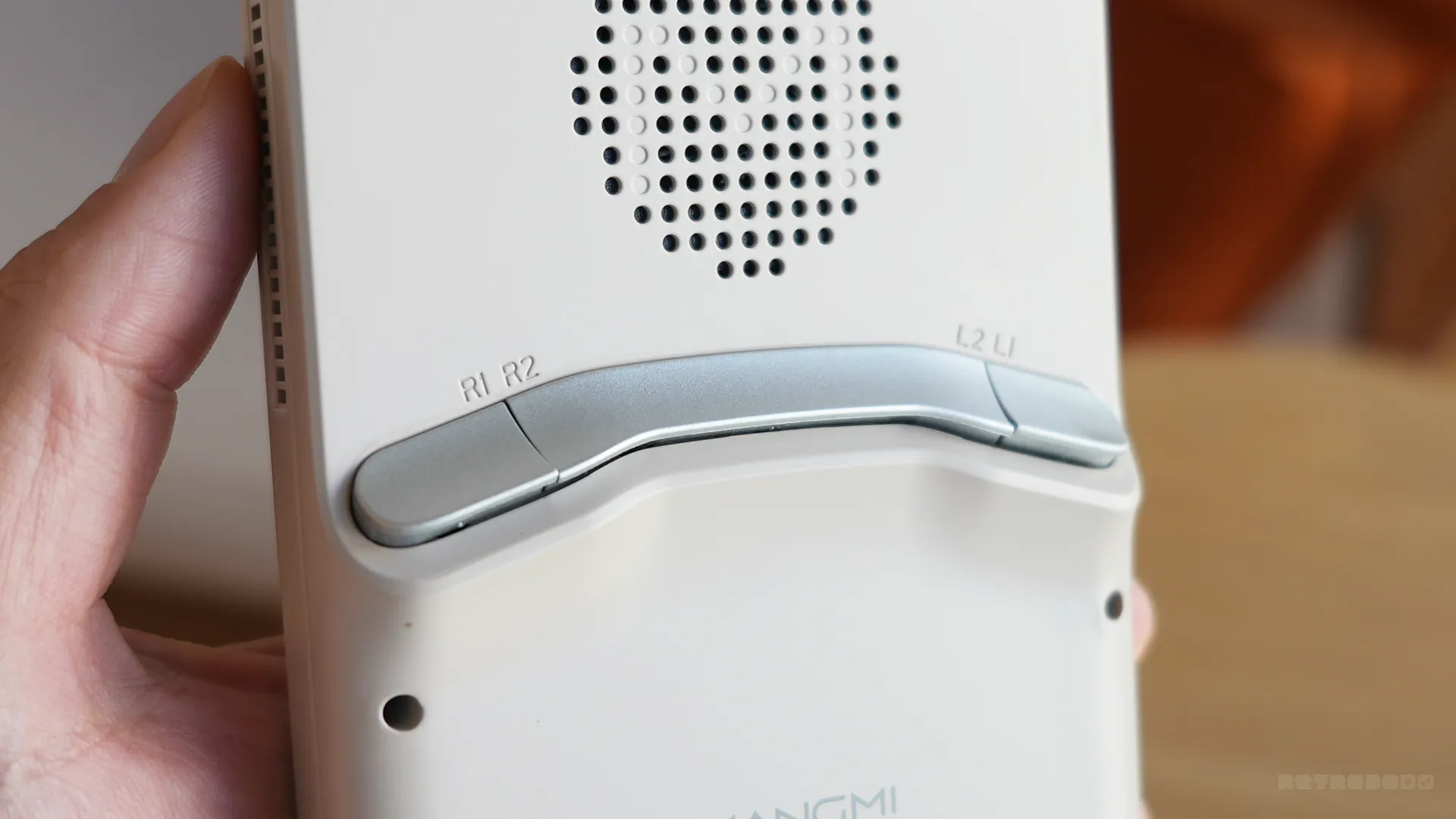 Mangmi Air Y Pro Shoulder Buttons