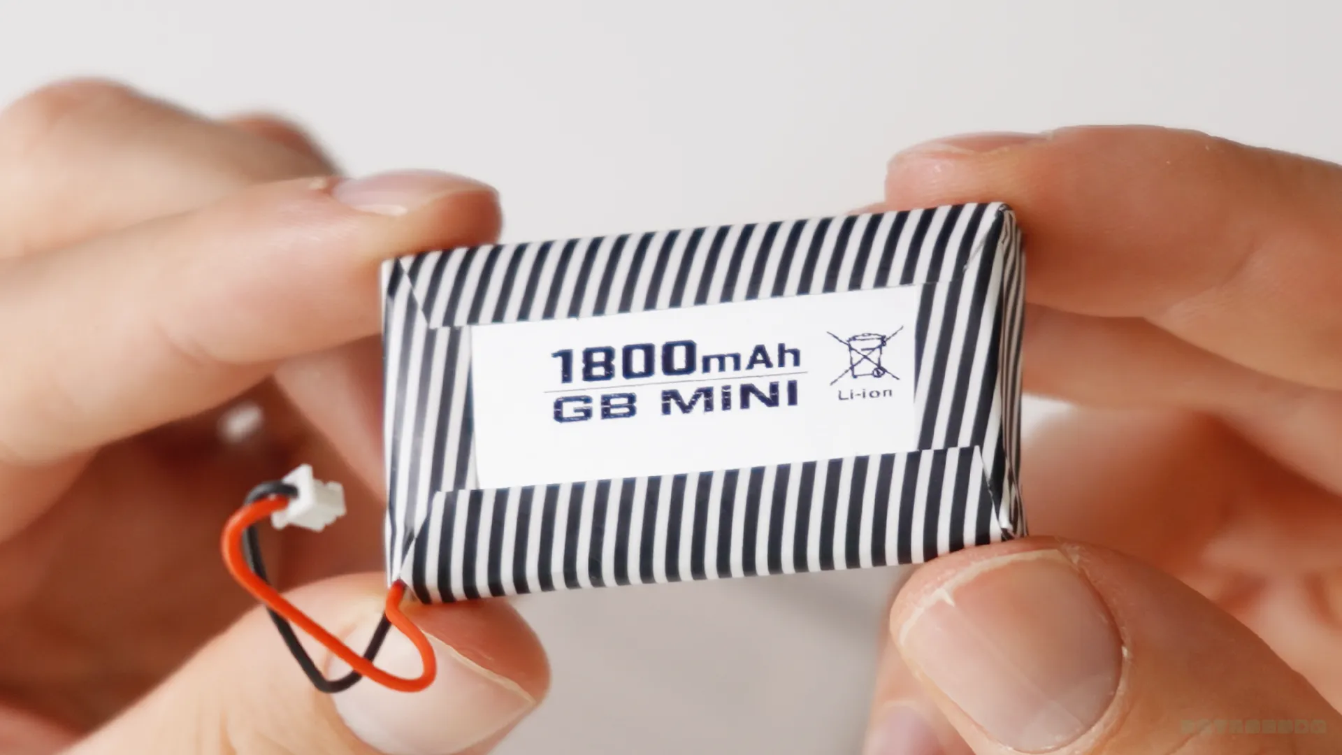 FPGB Mini Handheld Battery