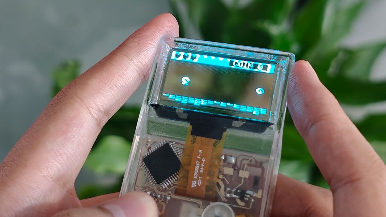 Arduview with a plant behind it
