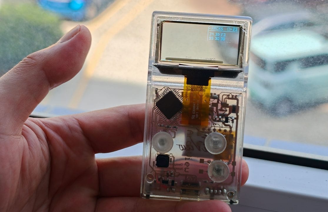 Clsoe up of the transparent board in the Arduview