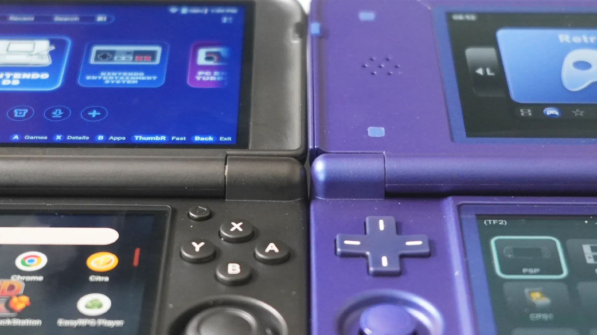 Retroid Duo Lite vs ANBERNIC RG DS Plus Hinges