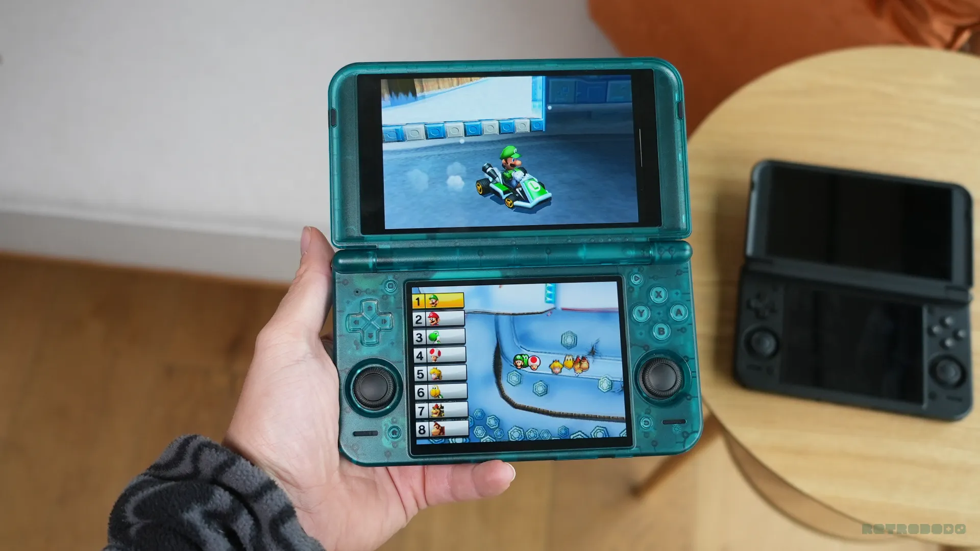 Retroid Pocket Duo Mario Kart