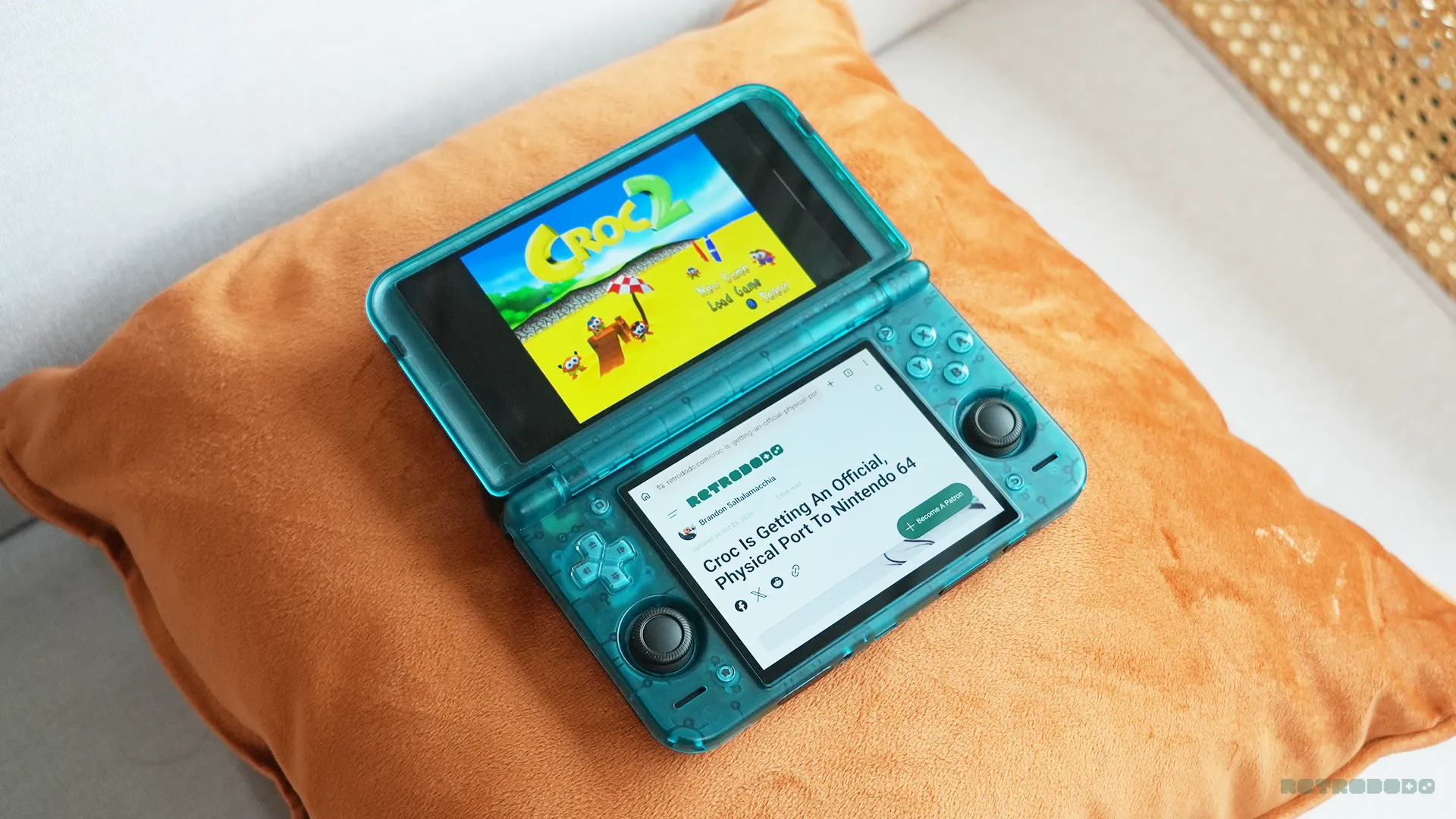 Retroid Pocket Duo Two Screens