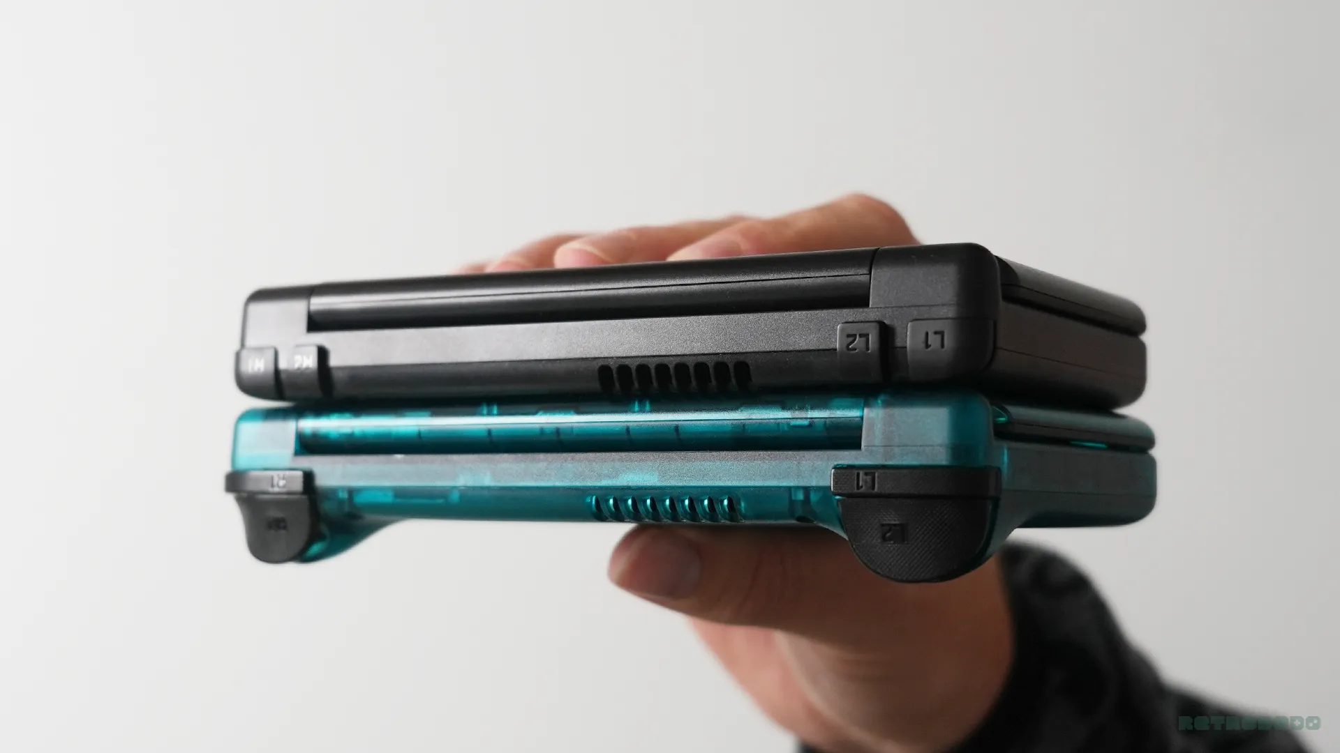 Retroid Pocket Duo Shoulder Buttons