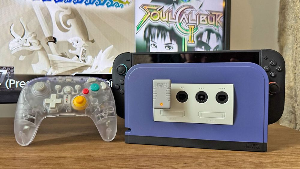 Battle Dock with the BattlerGC Pro controller 