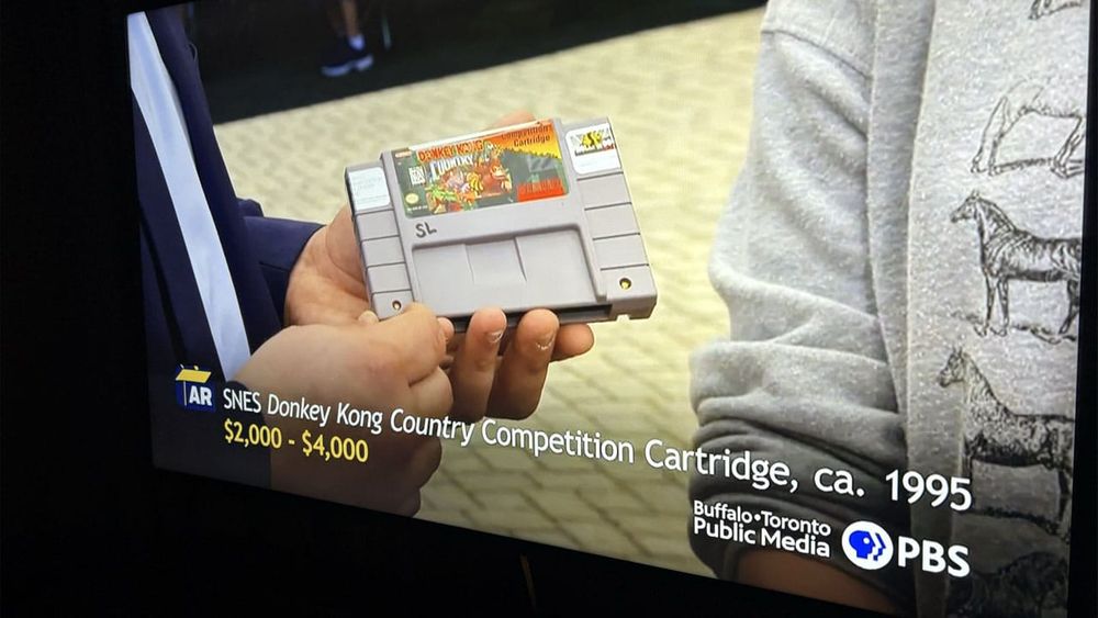 Donkey Kong Country On Antiques Roadshow Confirms We're All Officially Old post feature image