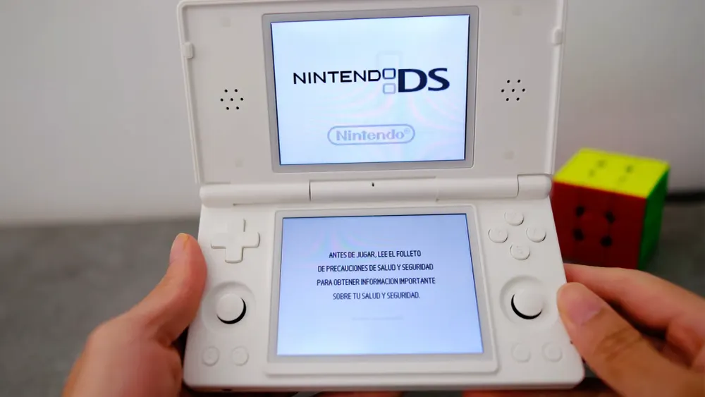 Android Nintendo DS Launcher NitroDeck Is Getting An Update For Dual-Screen Handhelds post feature image