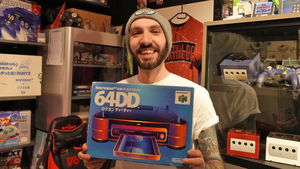 After 30 Years Of Waiting, I Finally Got To Hold The 64DD & Open