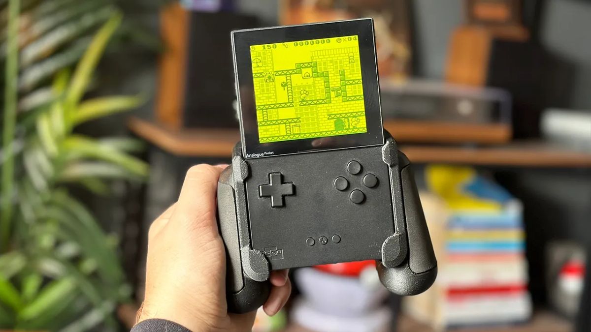 A First Look At The Analogue Pocket Grip A First Look At The Analogue Pocket Grip