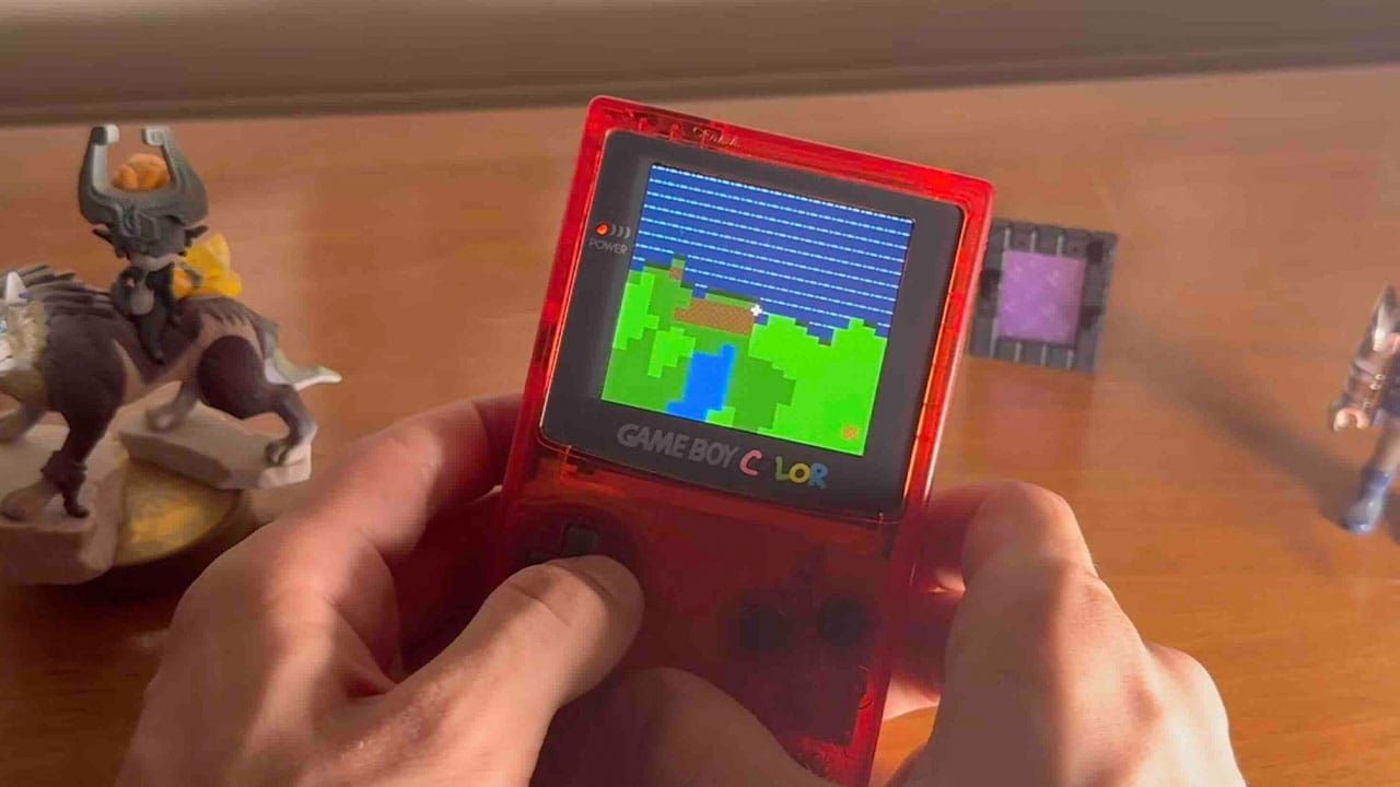 Minecraft running on Game Boy Color