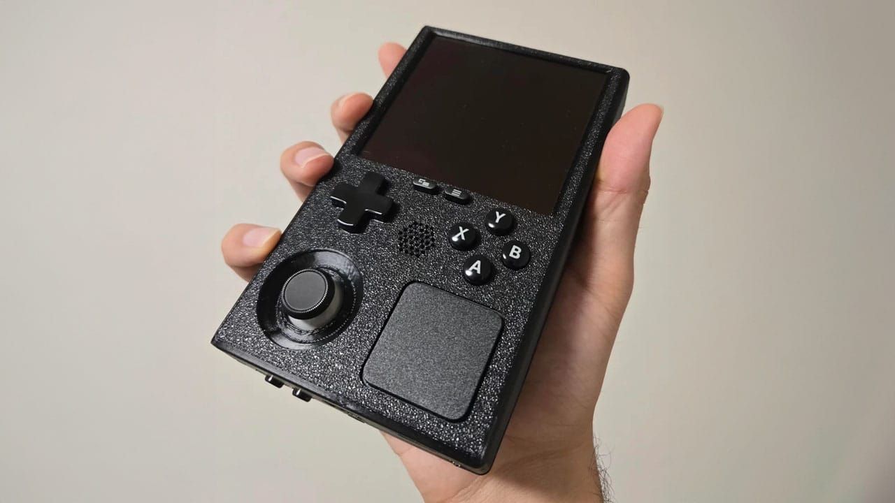 Modified Steam Deck turned into a Game Boy-esque handheld