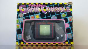 Portable Game Console Systema 2000 box