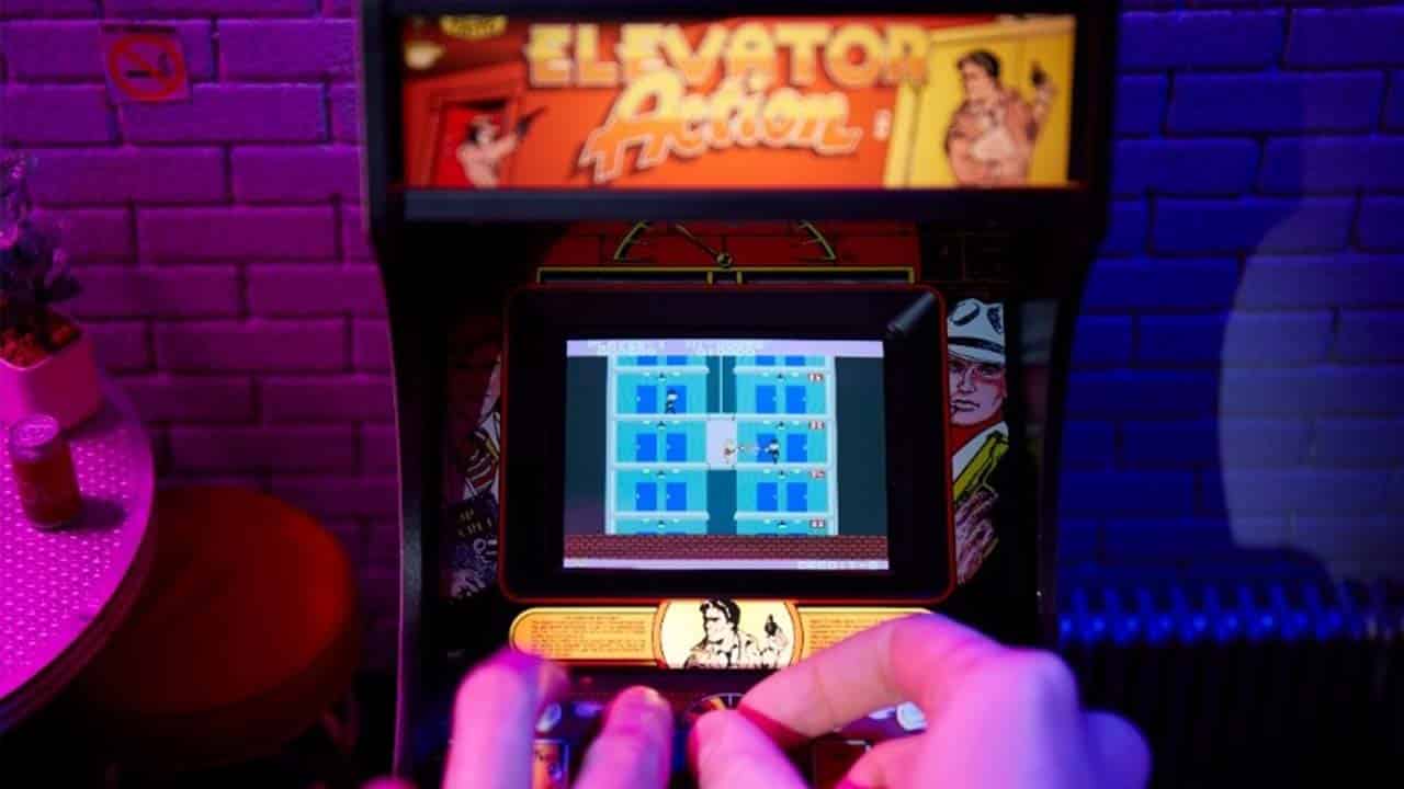 Elevator Action close up of the screen and joystick