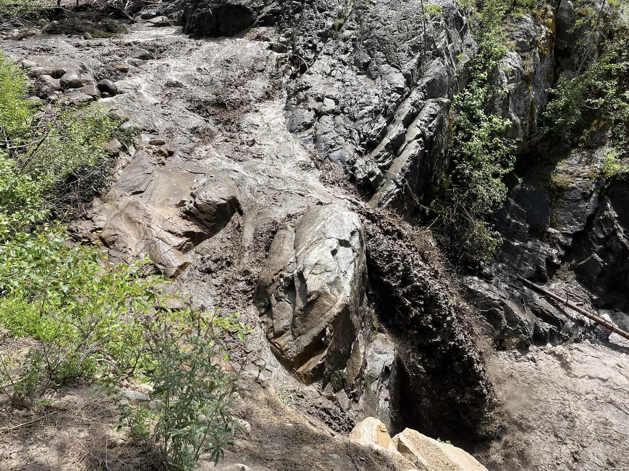 flash flood on Boulder Creek