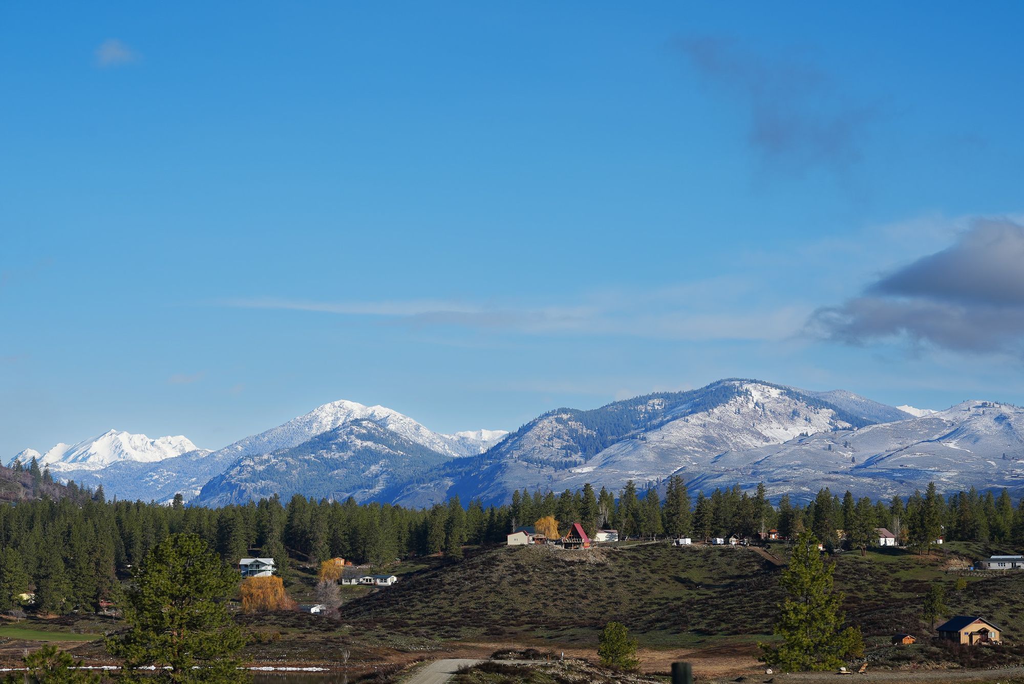 Fresh spring snow in the Methow Valley