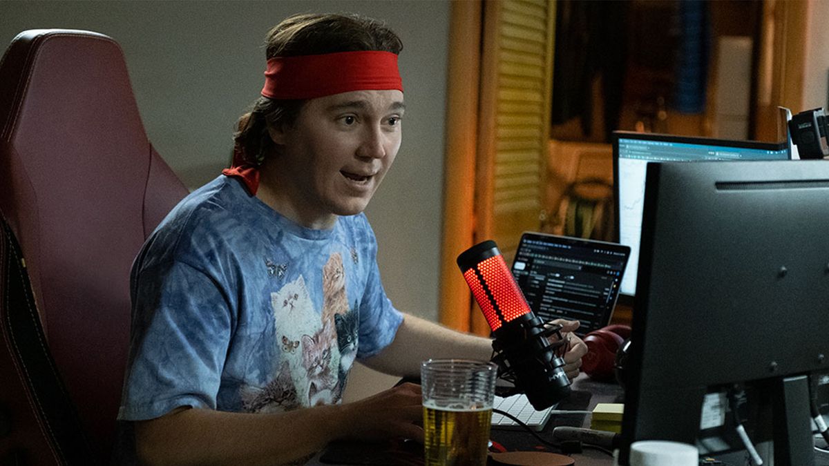 dumb money tiff review 2023
