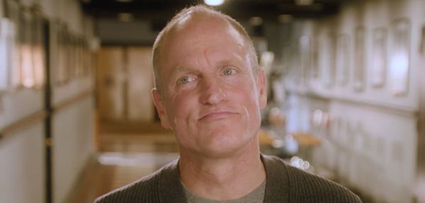 watch new snl episodes woody harrelson travis kelce jenna ortega