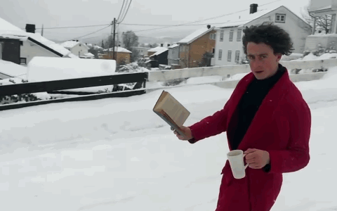 Christmas anthologies and cozy(?) murder mysteries