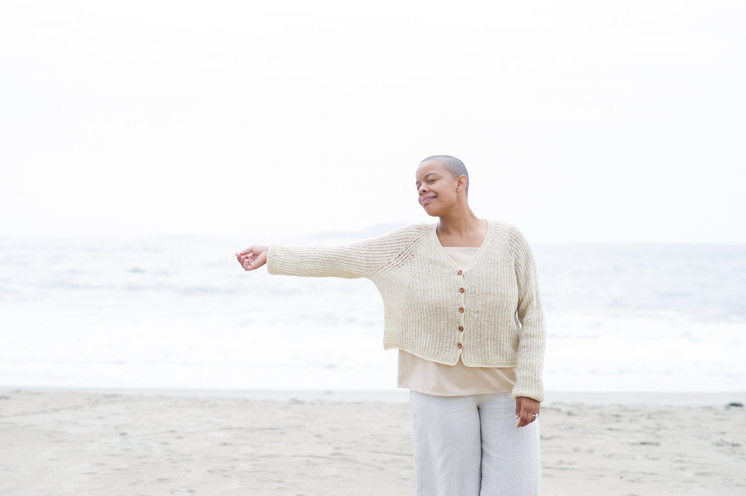  The lightweight fabric in Plover is evident in this gorgeous shot of Brandi Cheyenne Harper from Making No. 9 / SIMPLE. 