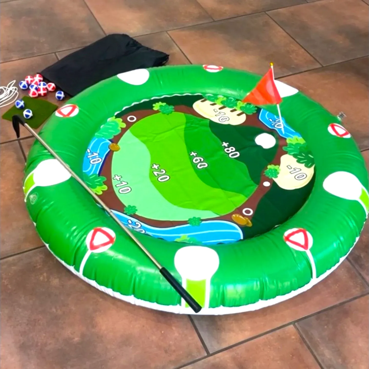 What Comes With the 2-in-1 Golf Set