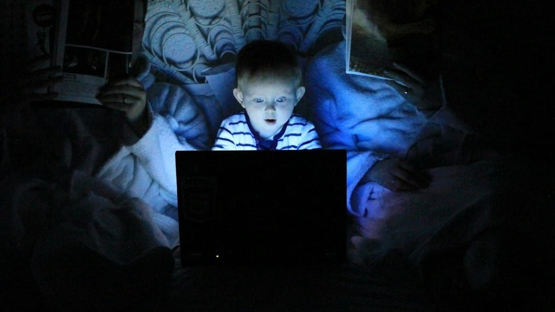 Unraveling the Impact of Screen Time on Toddler Sensory Health