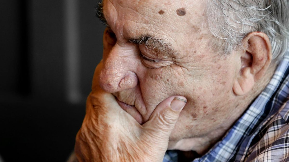 Eat to Beat Alzheimer's with a Plant-Based Diet