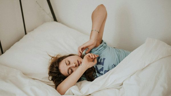 Decoding Sleep Apnea Symptoms: Recognizing Early Indicators and Seeking Help