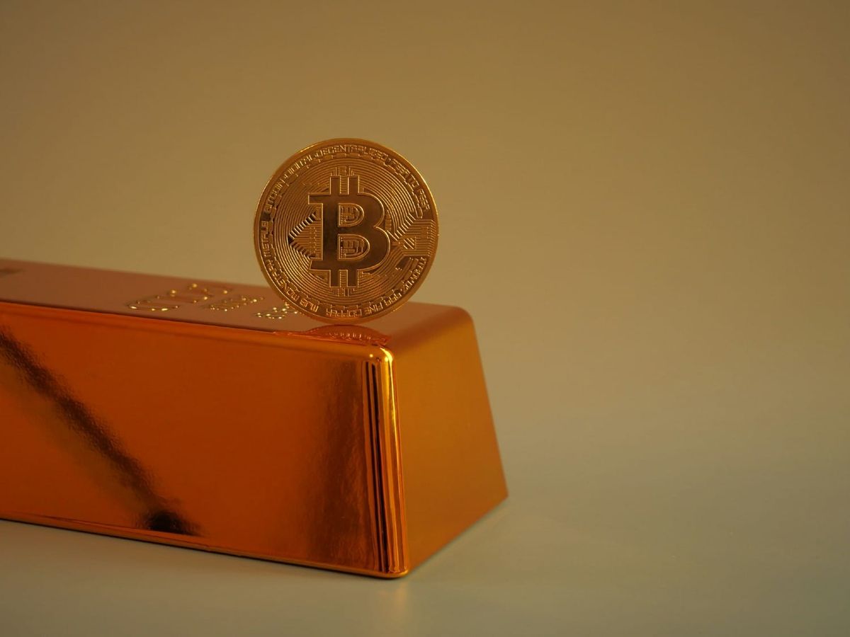 Bitcoin as "Digital Gold"